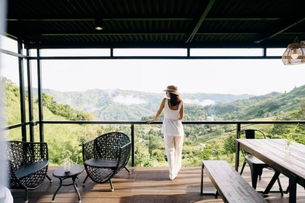 Grey Rock Mountain Cabin W/ Jacuzzi Balamban Exterior foto